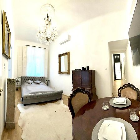 Central River Apartment Danube Budapest Eksteriør billede