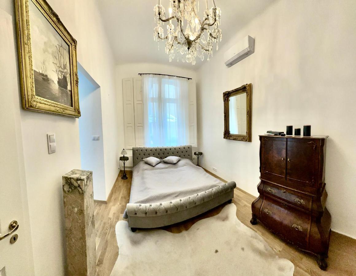 Central River Apartment Danube Budapest Eksteriør billede
